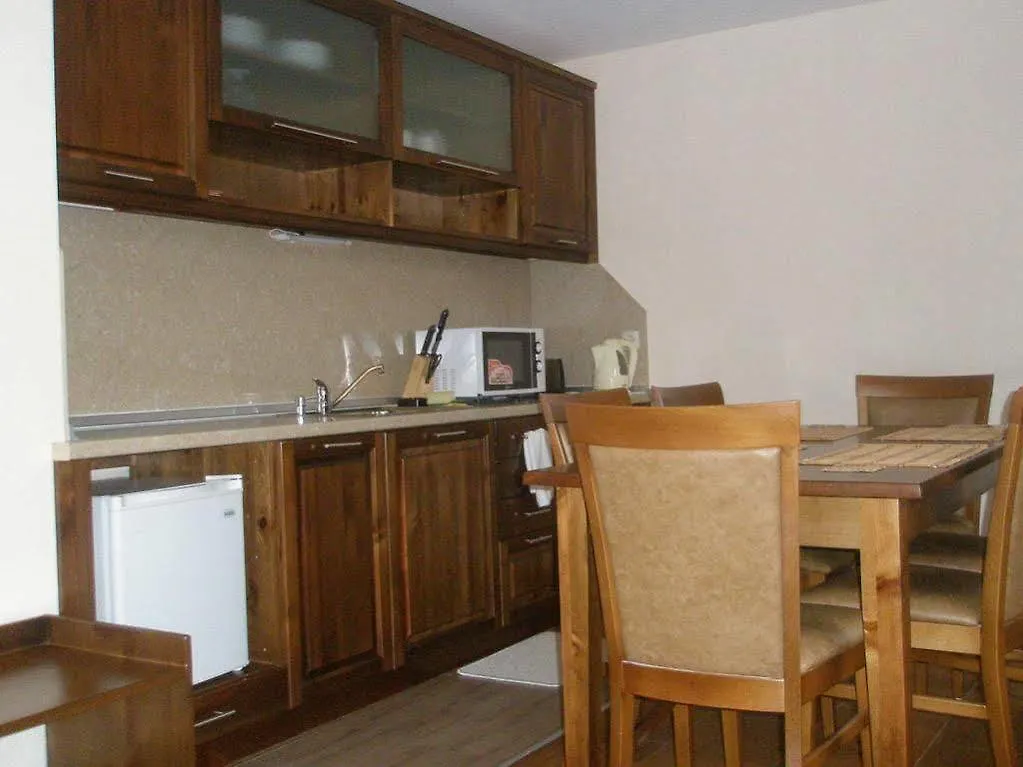 Kadeva House - Pajoko Hotel Bansko